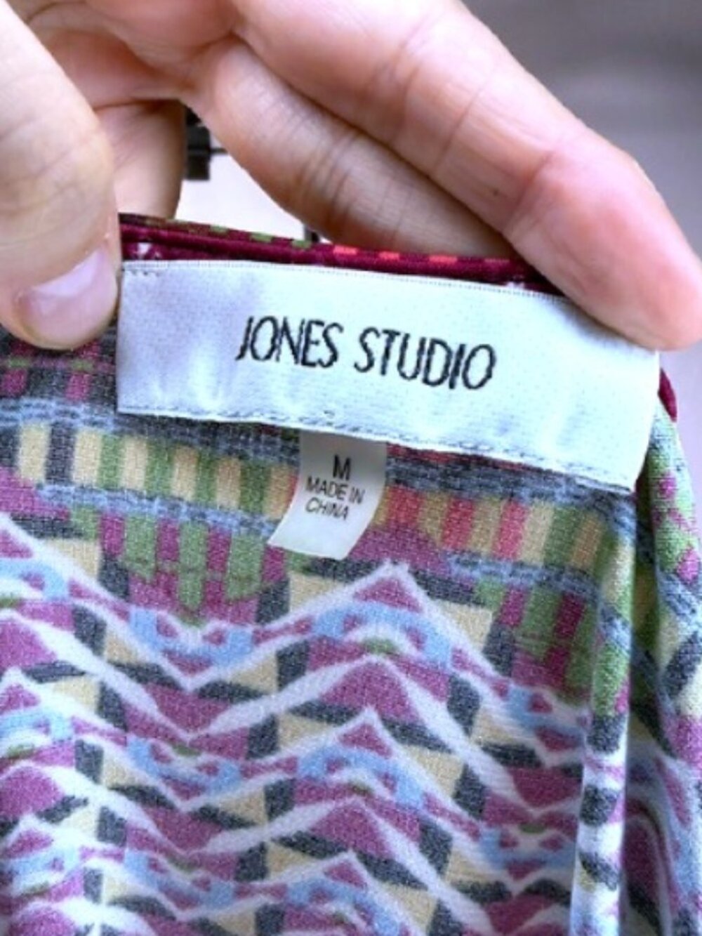 Jones Studio - Picture 4 of 4